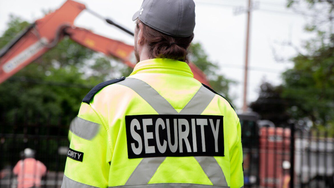 Why Hiring Professional Security Guards In Melbourne Is Essential For Maximum Safety?