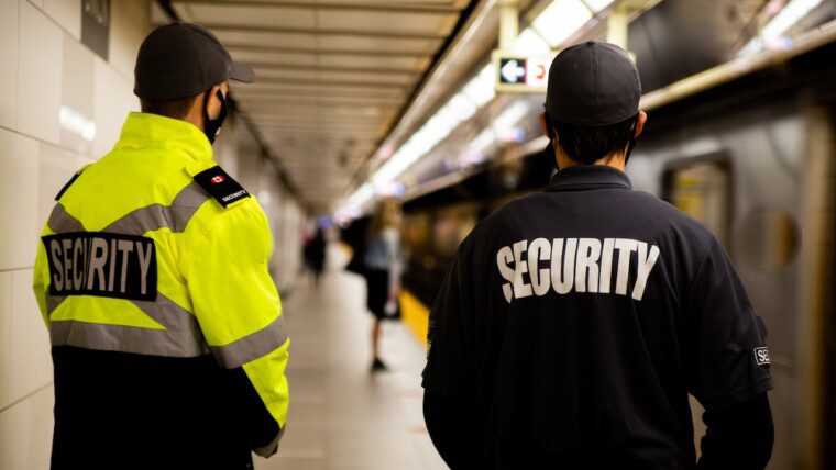 8 Reasons Why Mobile Patrol Security Guards Are The Best Choice For Your Business